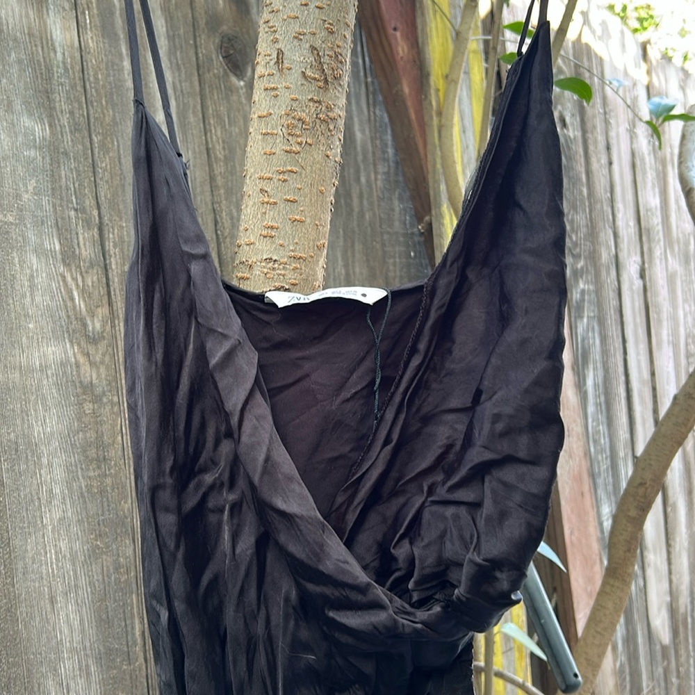 Strap midi black dress